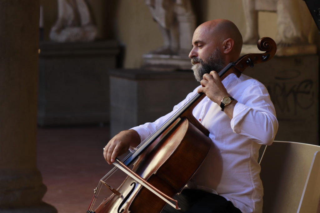 Vittorio Ceccanti plays cello at Accademia delle Belle Arti di Firenze